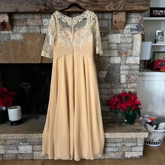 JJs House Dresses New Mother Of The Bride Jjs House Gold Flattering Aline Floor Length Gown